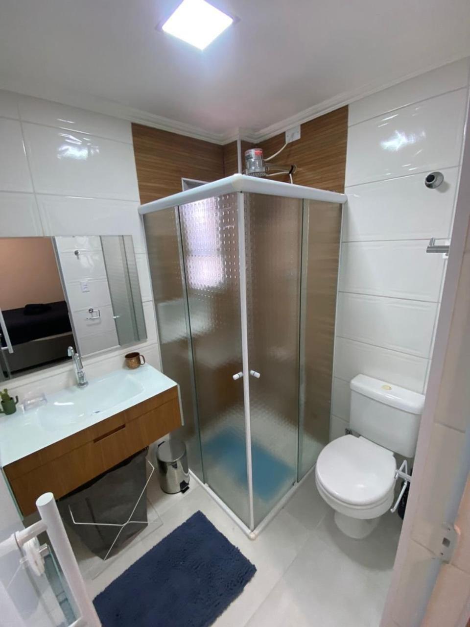 Canto Forte- Suite C/Varanda - Ate 5 Hospedes- Garagem - Wi Fi E 200 Metros Da Praia, 50 Metros Da Av Gastronomica Da Pg Praia Grande (Santos) Exterior photo